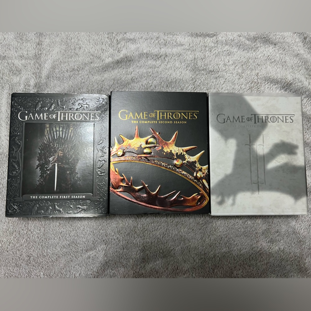 Game of Thrones Seasons 1-3 Blu-Ray discs
